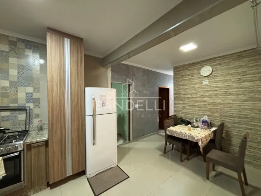 Casa com 3 quartos à venda, 142m2 em Jardim Dumont, Araraquara - SP - imagem 7 Foto 7 de Casa com 3 quartos à venda, 142m2 em Jardim Dumont, Araraquara - SP