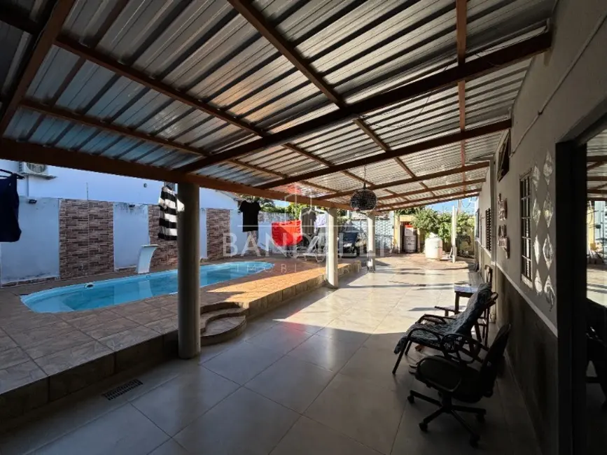 Casa com 2 quartos à venda, 78m2 em Jardim Maria Luiza, Araraquara - SP - imagem 7 Foto 7 de Casa com 2 quartos à venda, 78m2 em Jardim Maria Luiza, Araraquara - SP