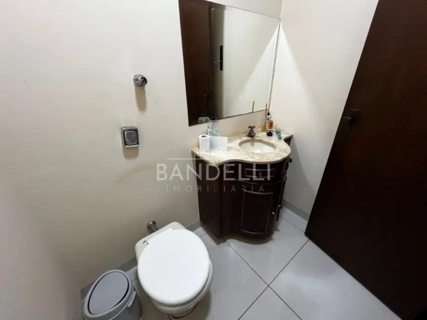 Casa com 4 quartos para alugar, 217m2 em Vila Yamada, Araraquara - SP - imagem 8 Foto 8 de Casa com 4 quartos para alugar, 217m2 em Vila Yamada, Araraquara - SP