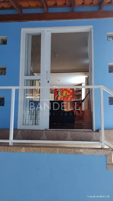 Casa com 2 quartos à venda, 193m2 em Parque São Paulo (Vila Xavier), Araraquara - SP - imagem 4 Foto 4 de Casa com 2 quartos à venda, 193m2 em Parque São Paulo (Vila Xavier), Araraquara - SP
