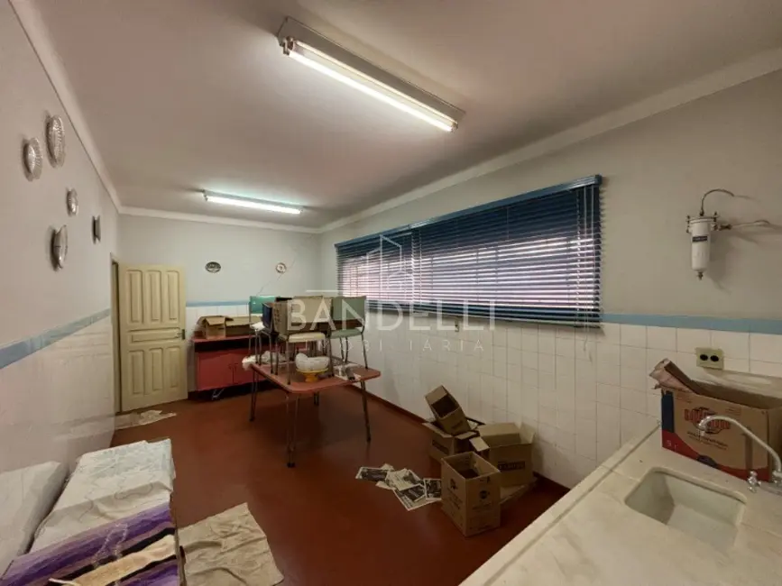 Casa com 3 quartos à venda, 110m2 em Centro, Araraquara - SP - imagem 6 Foto 6 de Casa com 3 quartos à venda, 110m2 em Centro, Araraquara - SP