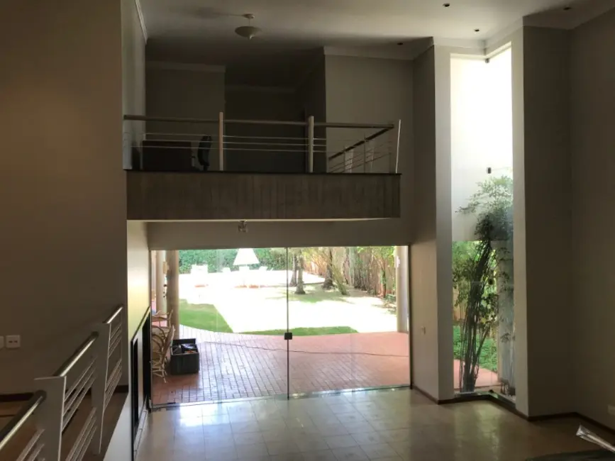 Casa de Condomínio com 3 quartos para alugar, 582m2 em Jardim Vale das Rosas, Araraquara - SP - imagem 9 Foto 9 de Casa de Condomínio com 3 quartos para alugar, 582m2 em Jardim Vale das Rosas, Araraquara - SP