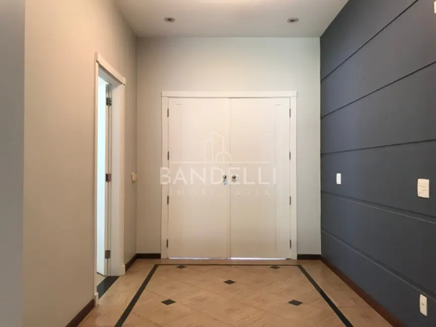 Casa de Condomínio com 3 quartos para alugar, 582m2 em Jardim Vale das Rosas, Araraquara - SP - imagem 5 Foto 5 de Casa de Condomínio com 3 quartos para alugar, 582m2 em Jardim Vale das Rosas, Araraquara - SP