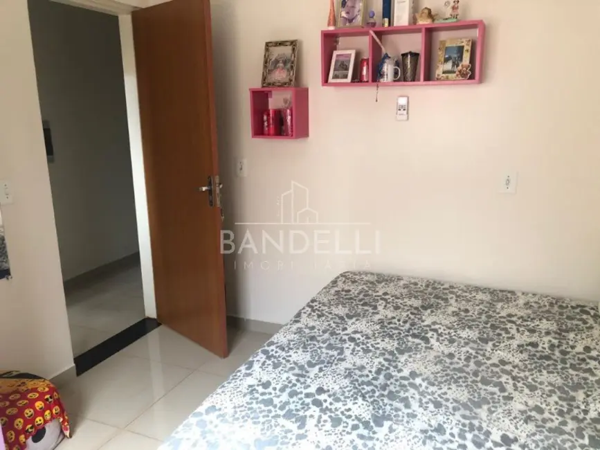 Casa de Condomínio com 4 quartos à venda, 183m2 em Araraquara - SP - imagem 5 Foto 5 de Casa de Condomínio com 4 quartos à venda, 183m2 em Araraquara - SP