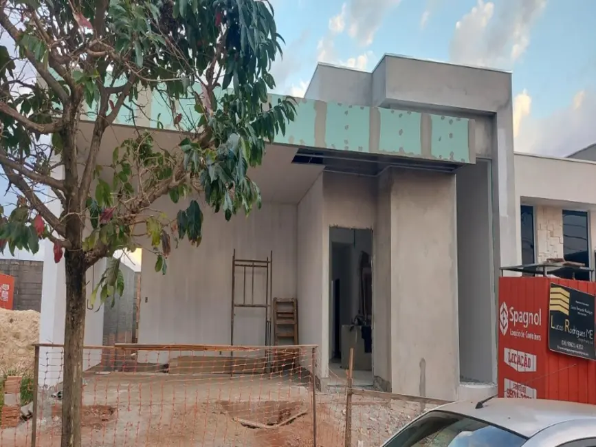 Casa com 3 quartos à venda, 130m2 em Residencial Campos de Piemonte, Araraquara - SP - imagem 2 Foto 2 de Casa com 3 quartos à venda, 130m2 em Residencial Campos de Piemonte, Araraquara - SP