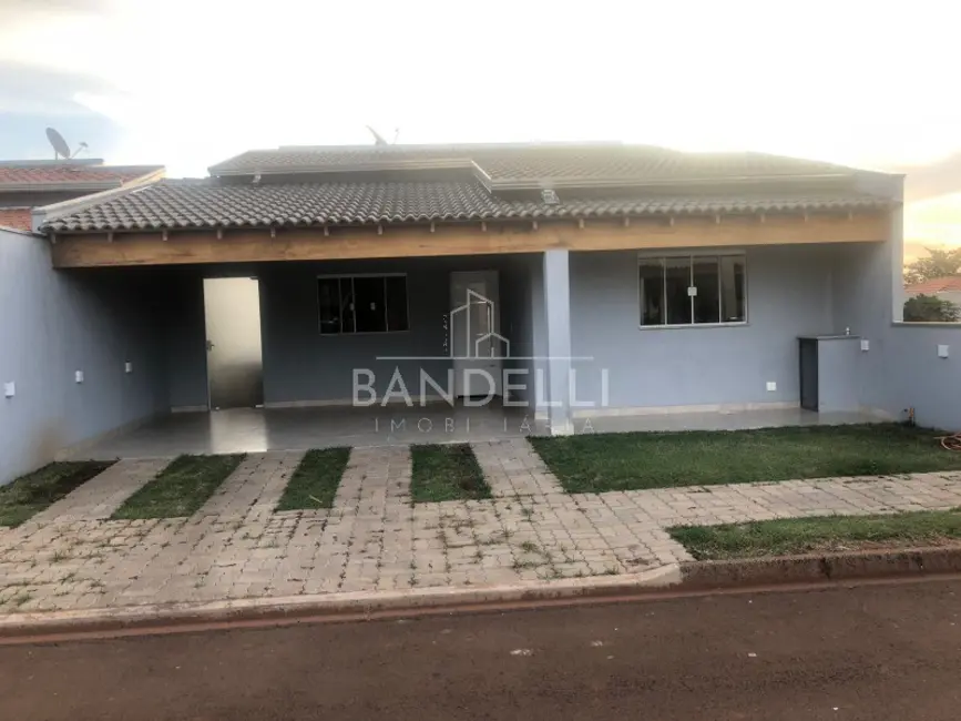 Casa de Condomínio com 2 quartos à venda, 101m2 em Araraquara - SP - imagem 2 Foto 2 de Casa de Condomínio com 2 quartos à venda, 101m2 em Araraquara - SP