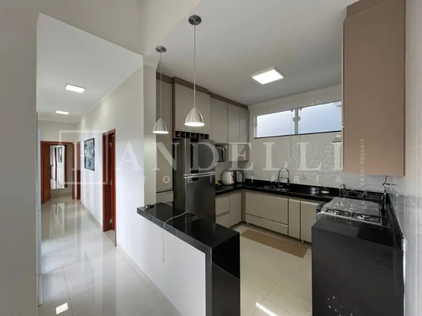 Casa de Condomínio com 2 quartos à venda, 180m2 em Araraquara - SP - imagem 7 Foto 7 de Casa de Condomínio com 2 quartos à venda, 180m2 em Araraquara - SP