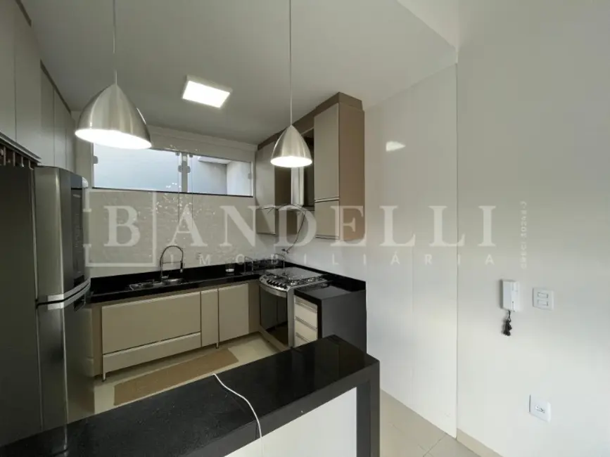 Casa de Condomínio com 2 quartos à venda, 180m2 em Araraquara - SP - imagem 8 Foto 8 de Casa de Condomínio com 2 quartos à venda, 180m2 em Araraquara - SP