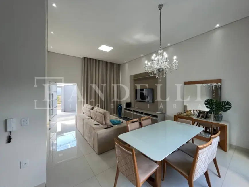 Casa de Condomínio com 2 quartos à venda, 180m2 em Araraquara - SP - imagem 9 Foto 9 de Casa de Condomínio com 2 quartos à venda, 180m2 em Araraquara - SP