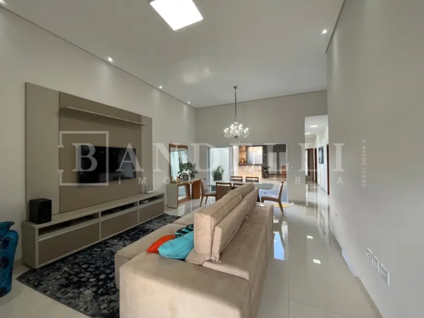 Casa de Condomínio com 2 quartos à venda, 180m2 em Araraquara - SP - imagem 6 Foto 6 de Casa de Condomínio com 2 quartos à venda, 180m2 em Araraquara - SP