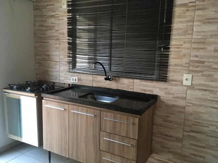 Foto 6 de Casa de Condomínio com 2 quartos à venda, 202m2 em Jardim Mangiacapra, Araraquara - SP
