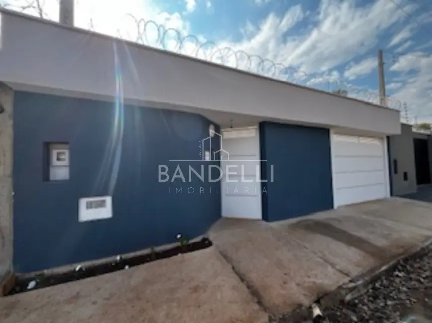 Foto 2 de Casa com 3 quartos à venda, 150m2 em Cidade Jardim, Araraquara - SP
