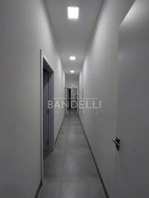 Casa de Condomínio com 3 quartos à venda, 166m2 em Parque Residencial Damha, Araraquara - SP - imagem 9 Foto 9 de Casa de Condomínio com 3 quartos à venda, 166m2 em Parque Residencial Damha, Araraquara - SP