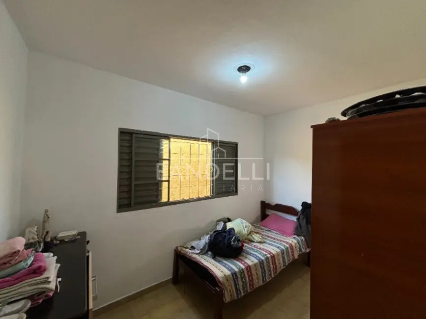 Casa com 3 quartos à venda e para alugar, 270m2 em Jardim Paulistano (Vila Xavier), Araraquara - SP - imagem 9 Foto 9 de Casa com 3 quartos à venda e para alugar, 270m2 em Jardim Paulistano (Vila Xavier), Araraquara - SP