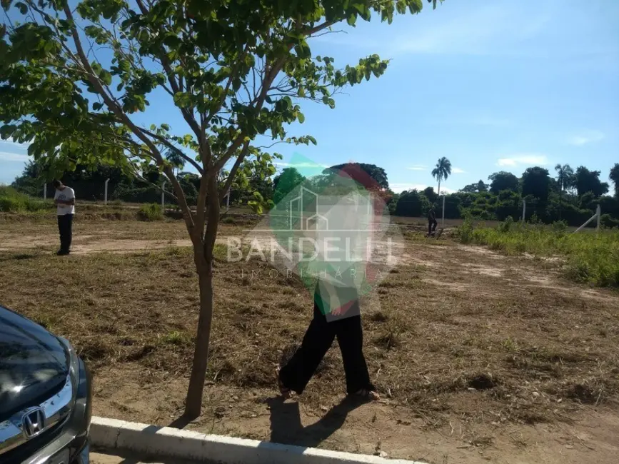 Foto 1 de Terreno / Lote à venda em Borborema - SP