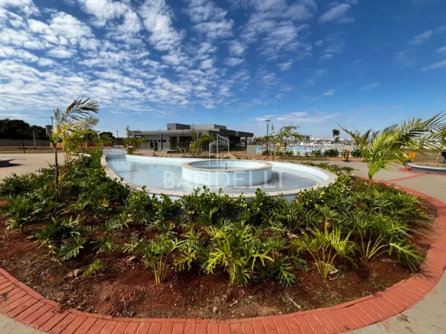 Foto 17 de Terreno / Lote à venda, 300m2 em Parque Residencial Damha, Araraquara - SP