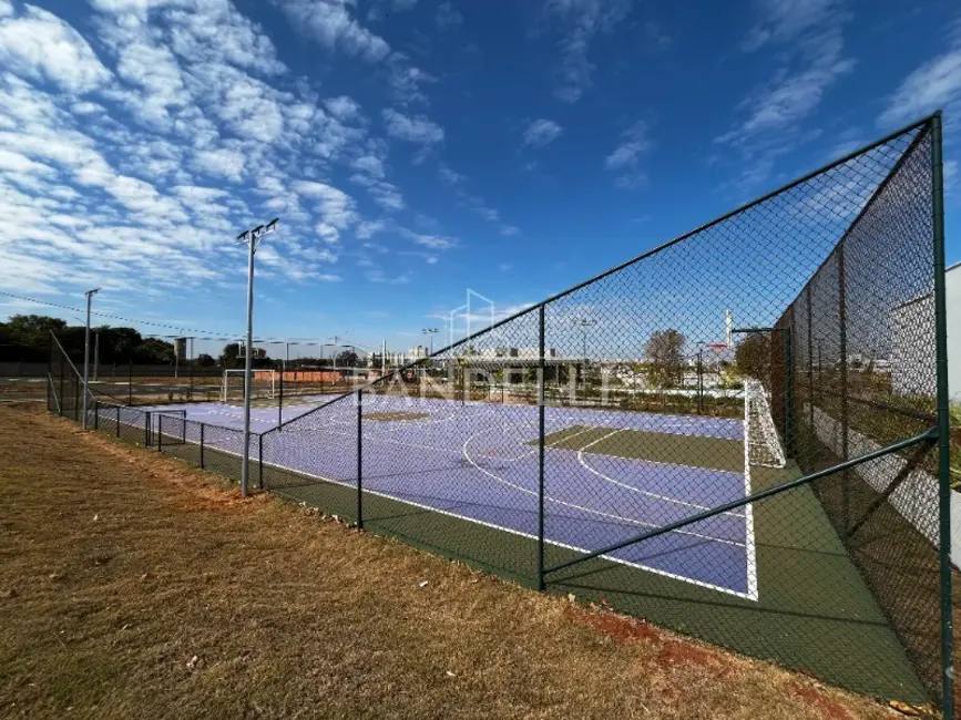 Foto 6 de Terreno / Lote à venda, 300m2 em Parque Residencial Damha, Araraquara - SP