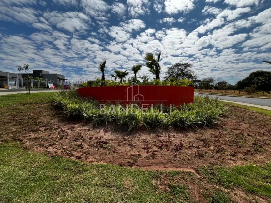 Foto 32 de Terreno / Lote à venda, 300m2 em Parque Residencial Damha, Araraquara - SP