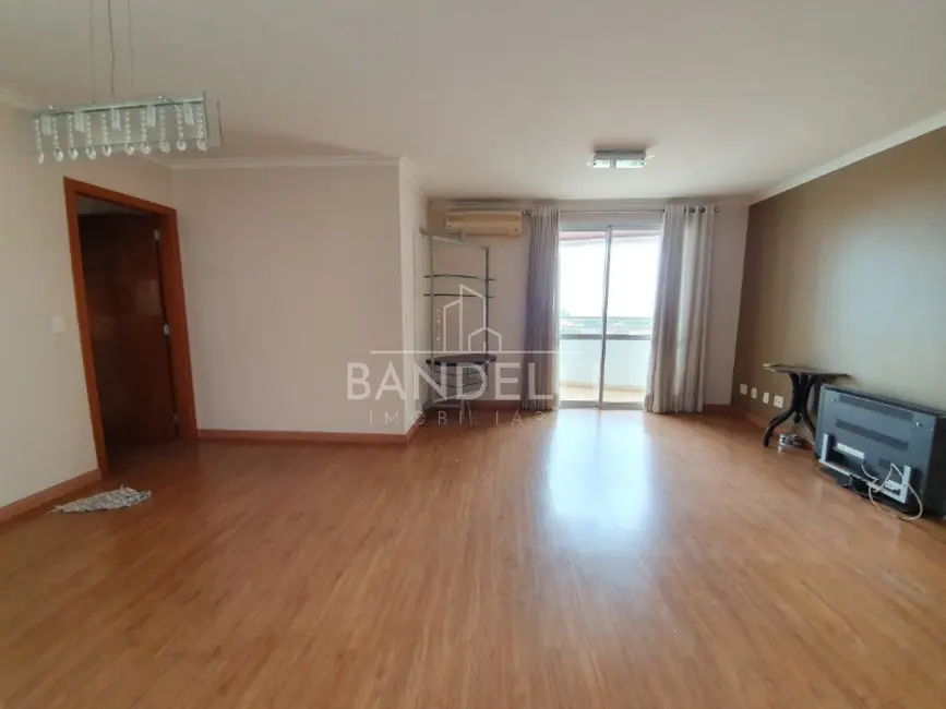Apartamento com 3 quartos à venda, 112m2 em Centro, Araraquara - SP - imagem 4 Foto 4 de Apartamento com 3 quartos à venda, 112m2 em Centro, Araraquara - SP
