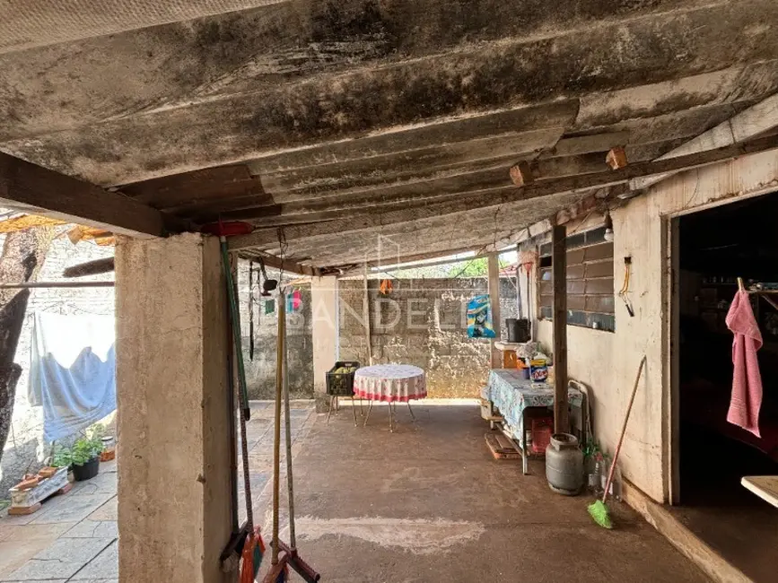 Casa com 3 quartos à venda, 175m2 em Jardim Dom Pedro I, Araraquara - SP - imagem 9 Foto 9 de Casa com 3 quartos à venda, 175m2 em Jardim Dom Pedro I, Araraquara - SP