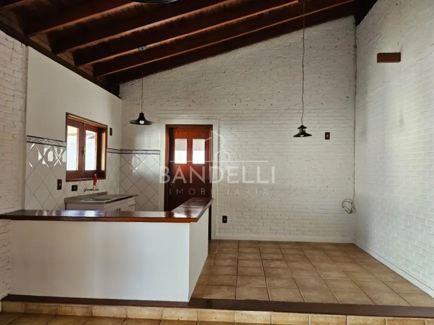 Casa com 2 quartos à venda, 125m2 em Jardim Europa (Vila Xavier), Araraquara - SP - imagem 8 Foto 8 de Casa com 2 quartos à venda, 125m2 em Jardim Europa (Vila Xavier), Araraquara - SP