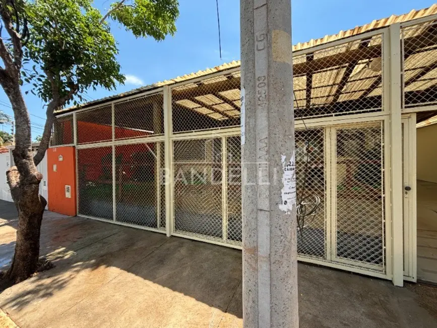 Sala Comercial à venda e para alugar, 179m2 em Jardim Quitandinha, Araraquara - SP - imagem 3 Foto 3 de Sala Comercial à venda e para alugar, 179m2 em Jardim Quitandinha, Araraquara - SP