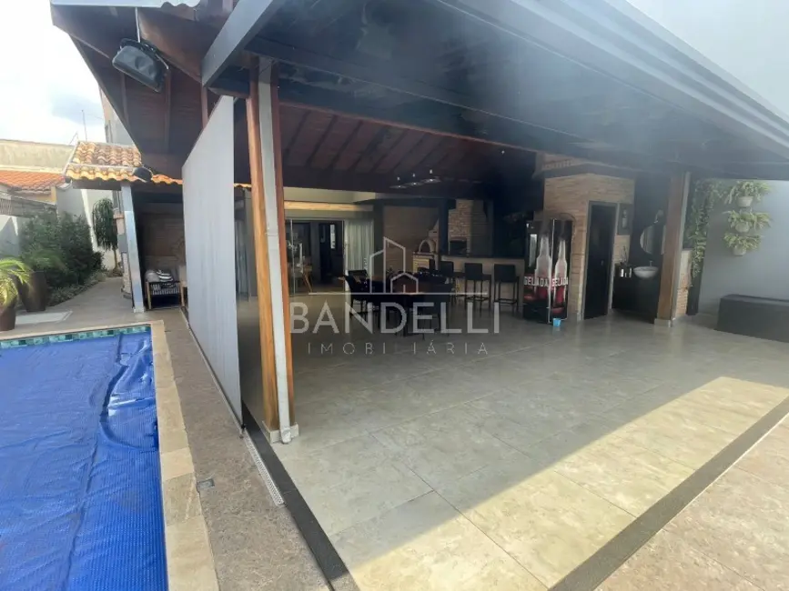 Casa com 2 quartos à venda, 220m2 em Araraquara - SP - imagem 7 Foto 7 de Casa com 2 quartos à venda, 220m2 em Araraquara - SP
