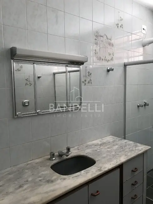 Casa com 1 quarto à venda, 105m2 em Parque Laranjeiras, Araraquara - SP - imagem 8 Foto 8 de Casa com 1 quarto à venda, 105m2 em Parque Laranjeiras, Araraquara - SP