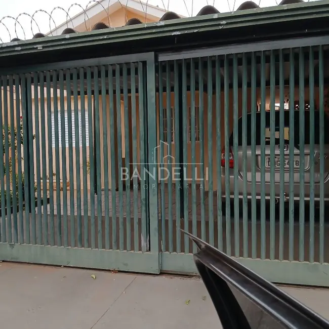 Casa com 5 quartos à venda, 231m2 em Araraquara - SP - imagem 3 Foto 3 de Casa com 5 quartos à venda, 231m2 em Araraquara - SP