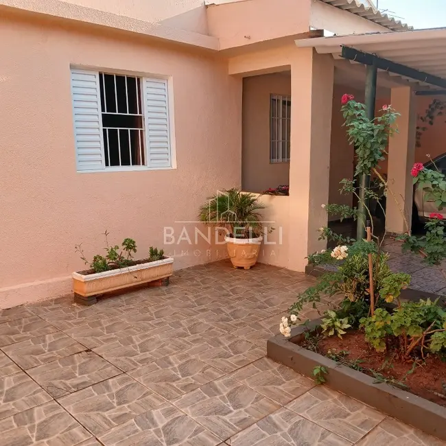 Casa com 5 quartos à venda, 231m2 em Araraquara - SP - imagem 5 Foto 5 de Casa com 5 quartos à venda, 231m2 em Araraquara - SP