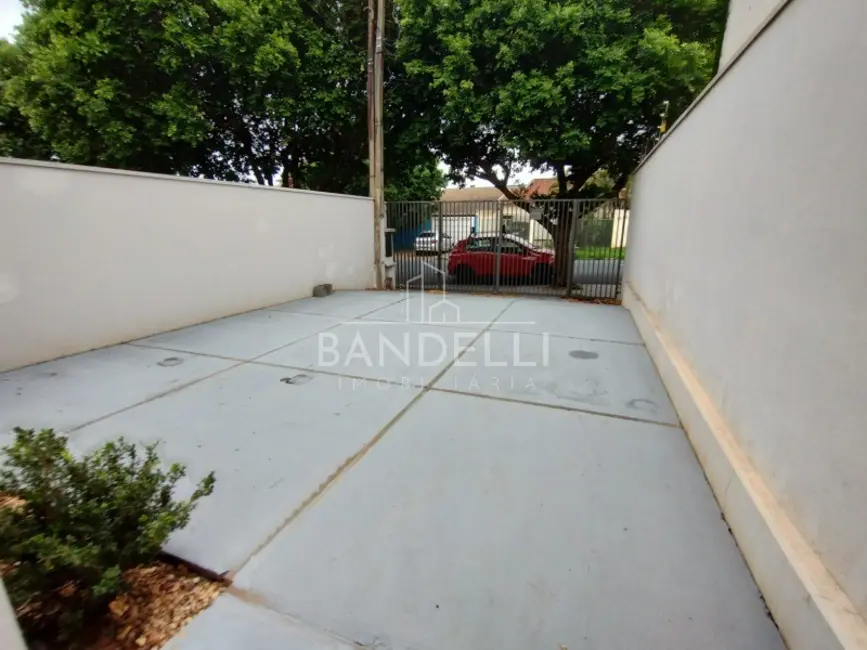 Casa com 3 quartos à venda e para alugar, 124m2 em Araraquara - SP - imagem 5 Foto 5 de Casa com 3 quartos à venda e para alugar, 124m2 em Araraquara - SP