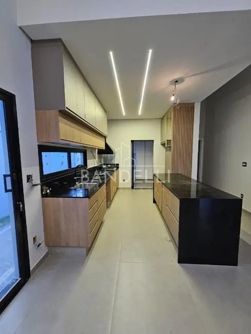 Casa de Condomínio com 3 quartos à venda, 275m2 em Parque Residencial Damha, Araraquara - SP - imagem 6 Foto 6 de Casa de Condomínio com 3 quartos à venda, 275m2 em Parque Residencial Damha, Araraquara - SP