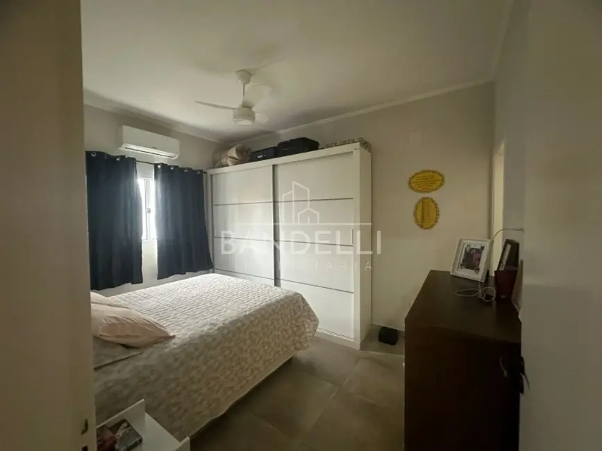 Casa com 2 quartos à venda, 66m2 em Jardim Paulista, Araraquara - SP - imagem 8 Foto 8 de Casa com 2 quartos à venda, 66m2 em Jardim Paulista, Araraquara - SP