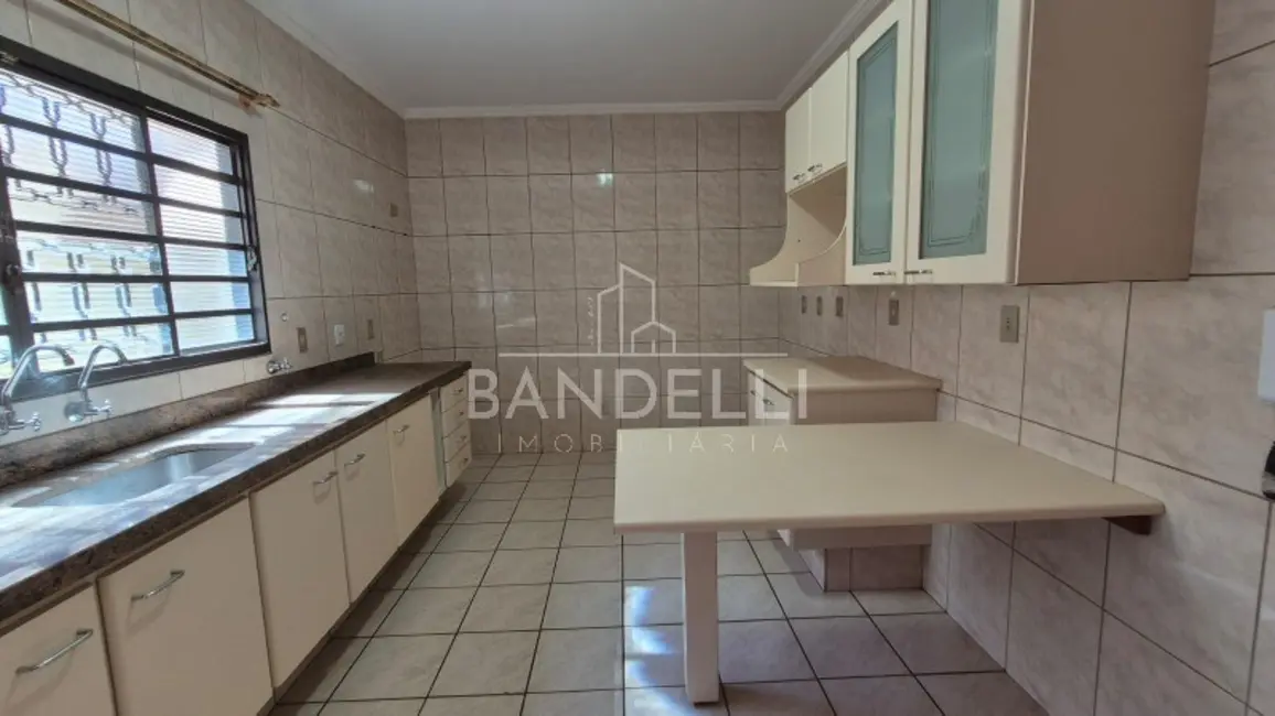 Casa com 4 quartos à venda, 318m2 em Jardim Brasil (Vila Xavier), Araraquara - SP - imagem 5 Foto 5 de Casa com 4 quartos à venda, 318m2 em Jardim Brasil (Vila Xavier), Araraquara - SP