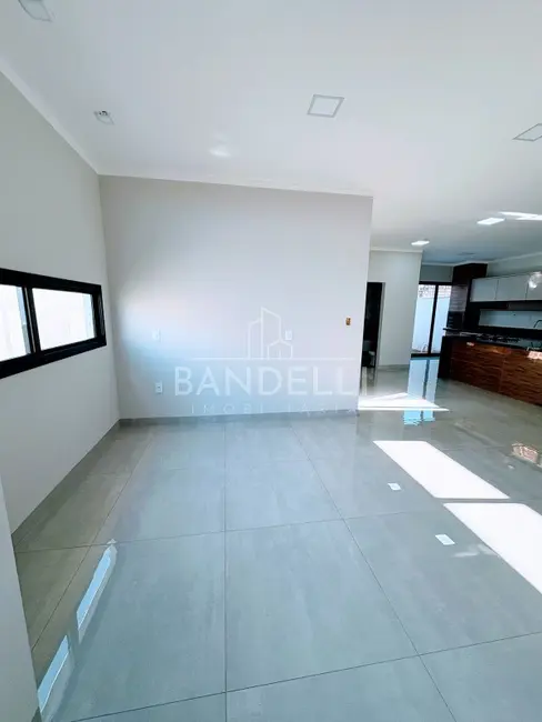 Foto 4 de Casa de Condomínio com 3 quartos à venda, 156m2 em Araraquara - SP