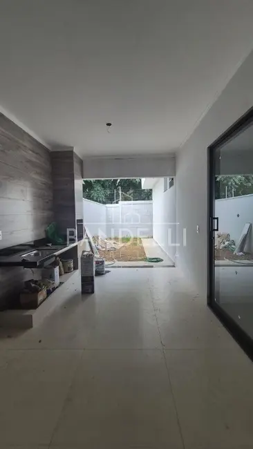 Casa de Condomínio com 3 quartos à venda, 153m2 em Araraquara - SP - imagem 7 Foto 7 de Casa de Condomínio com 3 quartos à venda, 153m2 em Araraquara - SP