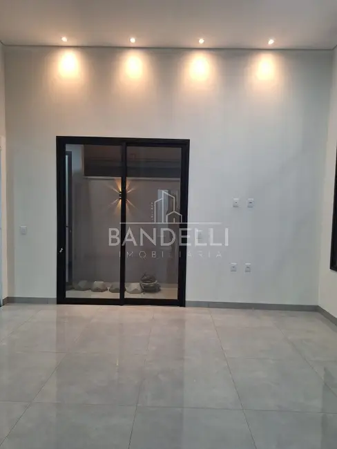 Casa de Condomínio com 3 quartos à venda, 171m2 em Araraquara - SP - imagem 4 Foto 4 de Casa de Condomínio com 3 quartos à venda, 171m2 em Araraquara - SP