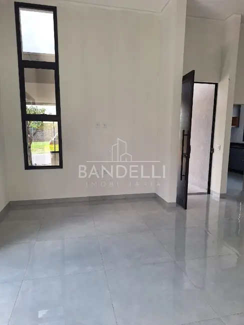 Casa de Condomínio com 3 quartos à venda, 171m2 em Araraquara - SP - imagem 6 Foto 6 de Casa de Condomínio com 3 quartos à venda, 171m2 em Araraquara - SP