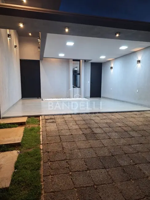Casa de Condomínio com 3 quartos à venda, 171m2 em Araraquara - SP - imagem 3 Foto 3 de Casa de Condomínio com 3 quartos à venda, 171m2 em Araraquara - SP