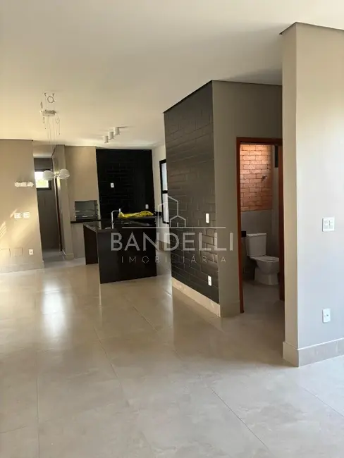 Casa de Condomínio com 3 quartos à venda, 170m2 em Residencial Village Damha II, Araraquara - SP - imagem 4 Foto 4 de Casa de Condomínio com 3 quartos à venda, 170m2 em Residencial Village Damha II, Araraquara - SP