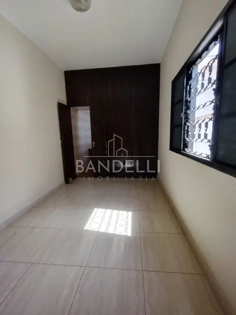 Casa com 3 quartos à venda, 211m2 em Araraquara - SP - imagem 6 Foto 6 de Casa com 3 quartos à venda, 211m2 em Araraquara - SP