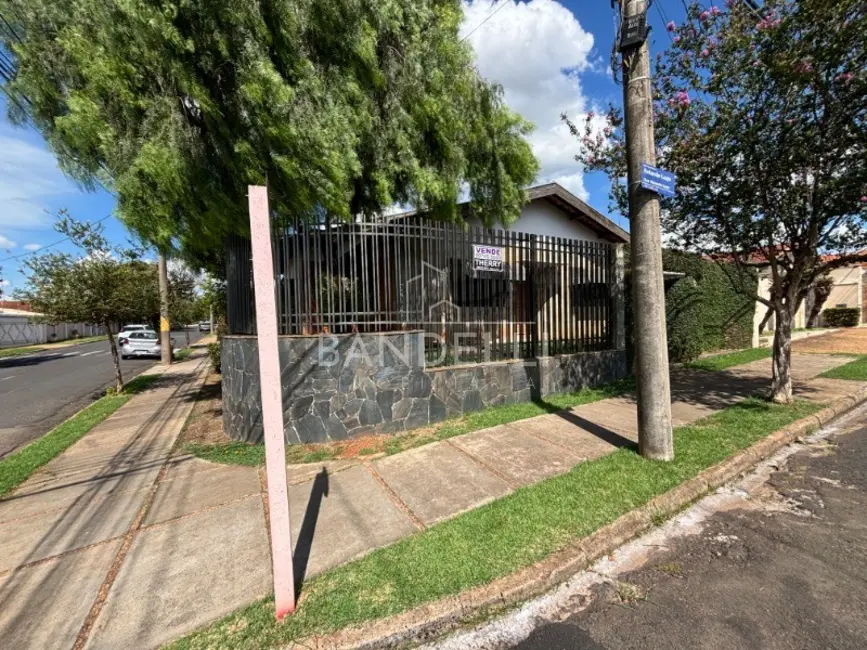 Foto 1 de Sala Comercial com 3 quartos à venda, 194m2 em Vila Harmonia, Araraquara - SP
