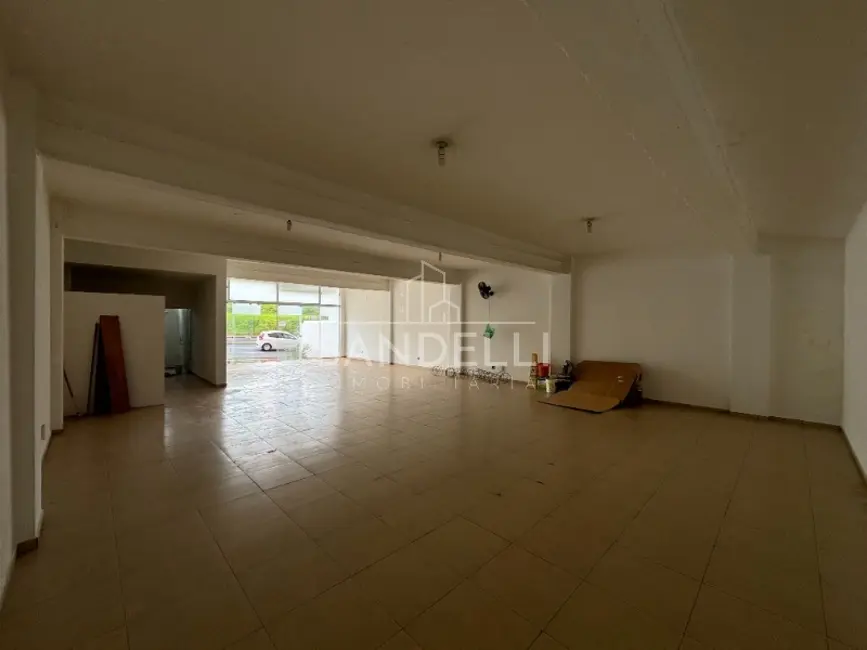 Sala Comercial para alugar, 160m2 em Centro, Araraquara - SP - imagem 4 Foto 4 de Sala Comercial para alugar, 160m2 em Centro, Araraquara - SP