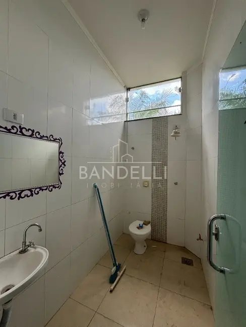 Sala Comercial para alugar, 160m2 em Centro, Araraquara - SP - imagem 6 Foto 6 de Sala Comercial para alugar, 160m2 em Centro, Araraquara - SP