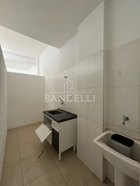 Sala Comercial para alugar, 160m2 em Centro, Araraquara - SP - imagem 7 Foto 7 de Sala Comercial para alugar, 160m2 em Centro, Araraquara - SP