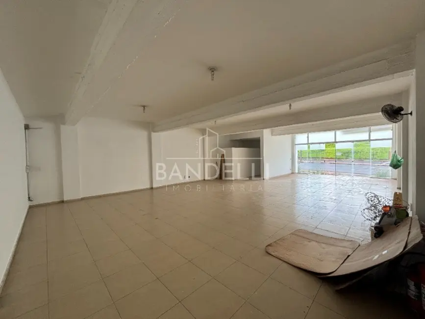 Sala Comercial para alugar, 160m2 em Centro, Araraquara - SP - imagem 3 Foto 3 de Sala Comercial para alugar, 160m2 em Centro, Araraquara - SP