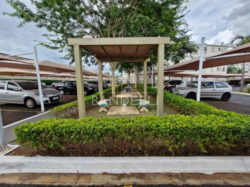 Apartamento com 2 quartos para alugar, 57m2 em Araraquara - SP - imagem 8 Foto 8 de Apartamento com 2 quartos para alugar, 57m2 em Araraquara - SP