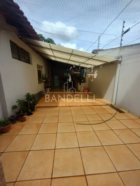 Casa com 4 quartos à venda, 337m2 em Jardim Quitandinha, Araraquara - SP - imagem 5 Foto 5 de Casa com 4 quartos à venda, 337m2 em Jardim Quitandinha, Araraquara - SP