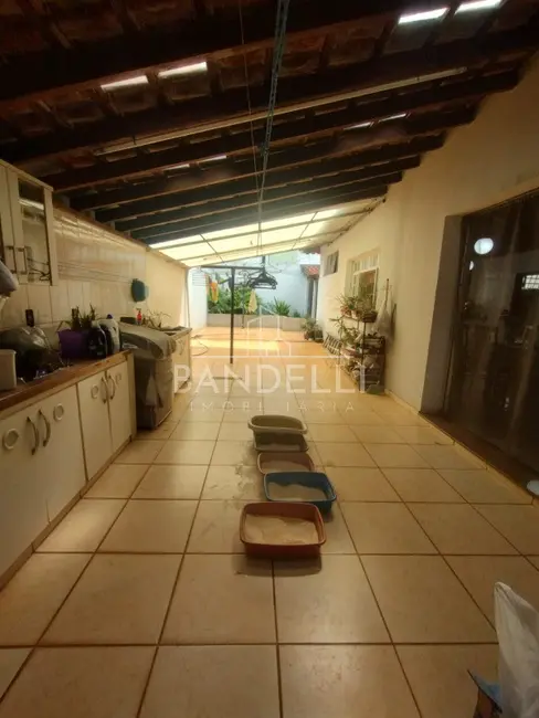 Casa com 4 quartos à venda, 337m2 em Jardim Quitandinha, Araraquara - SP - imagem 6 Foto 6 de Casa com 4 quartos à venda, 337m2 em Jardim Quitandinha, Araraquara - SP