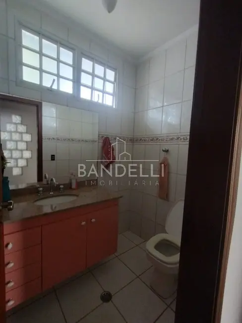 Casa com 4 quartos à venda, 337m2 em Jardim Quitandinha, Araraquara - SP - imagem 9 Foto 9 de Casa com 4 quartos à venda, 337m2 em Jardim Quitandinha, Araraquara - SP